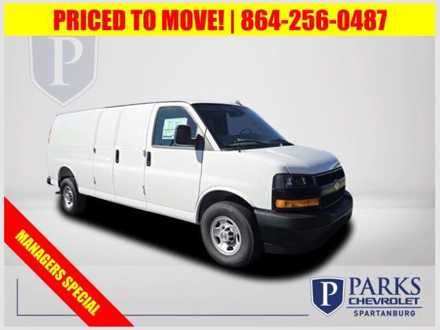 2025 Chevrolet Express Base's photo
