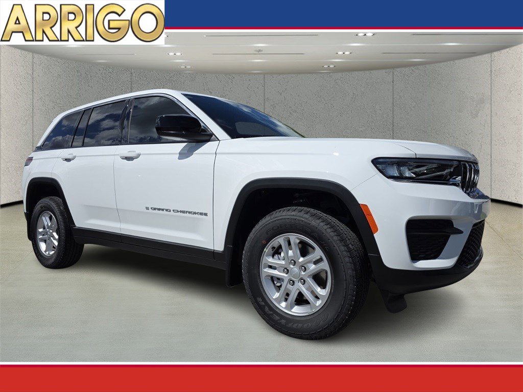 2025 Jeep Grand Cherokee Laredo's photo