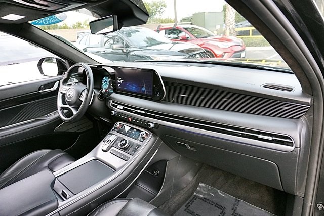 Used 2023 Black Hyundai Calligraphy image 10