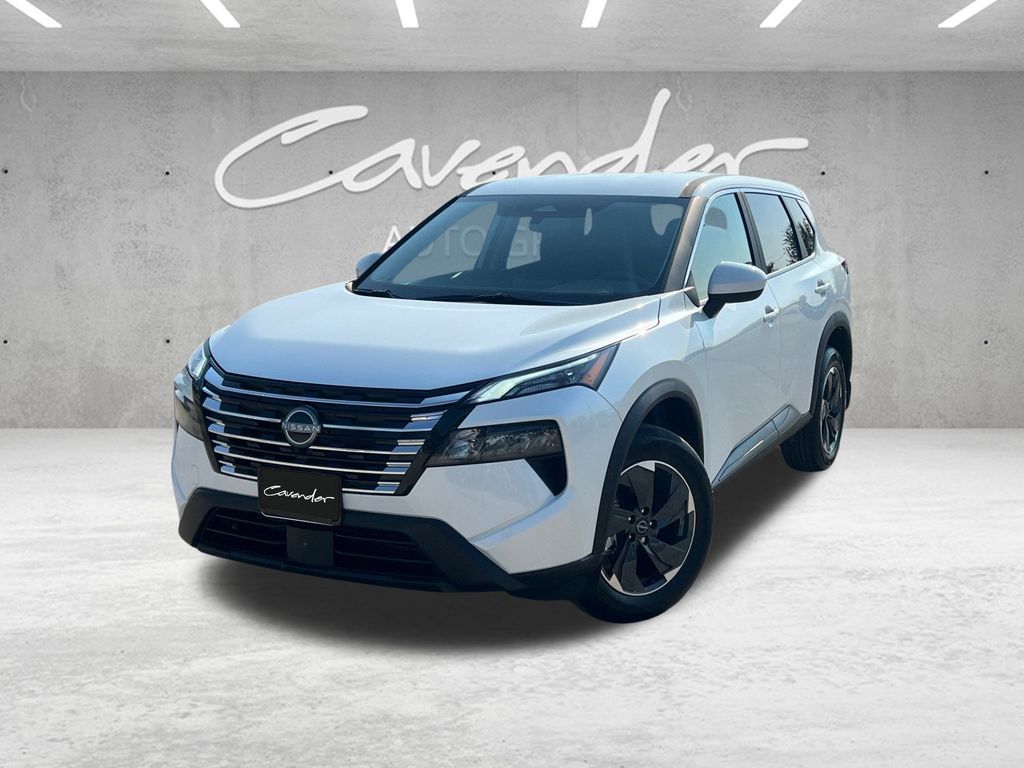 2026 Nissan Rogue SV's photo