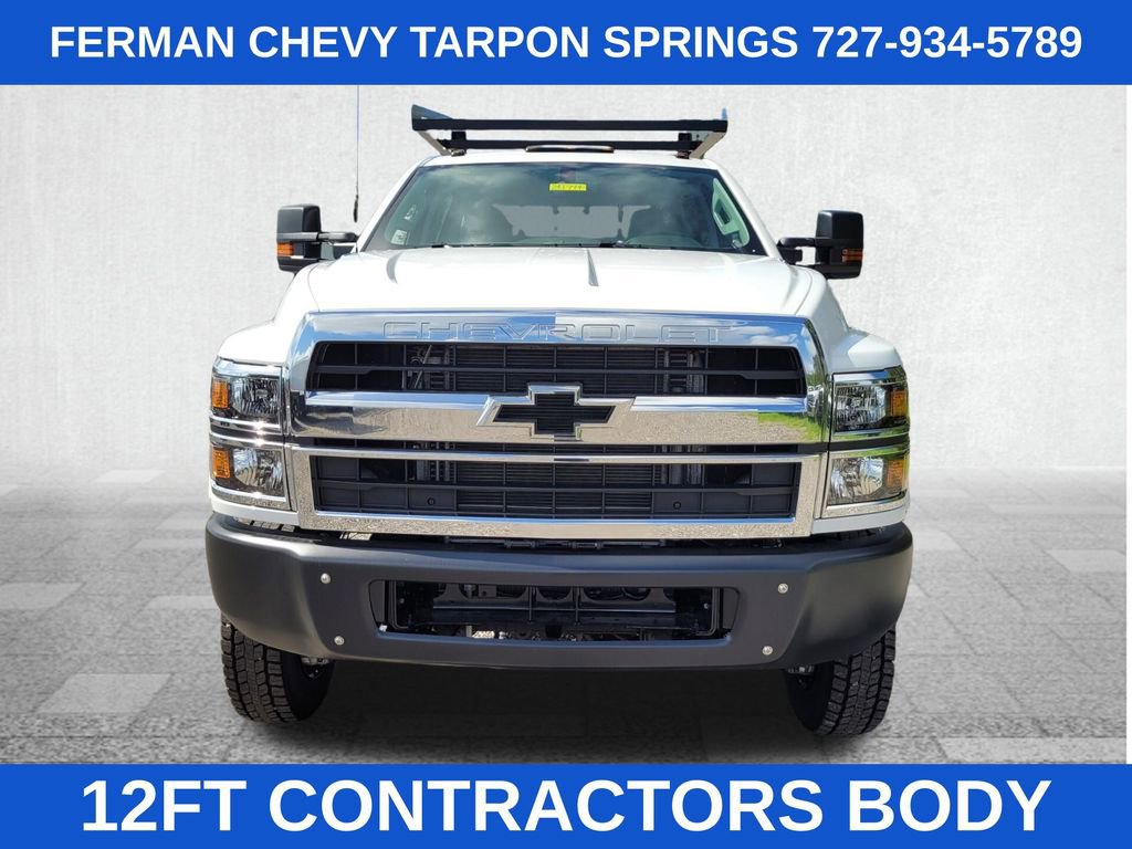 2024 Chevrolet Silverado 5500HD Work Truck photo 2