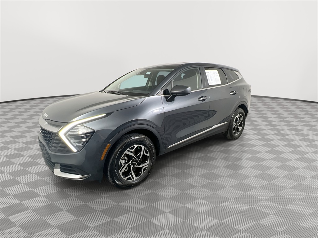 2024 Kia Sportage LX photo 4