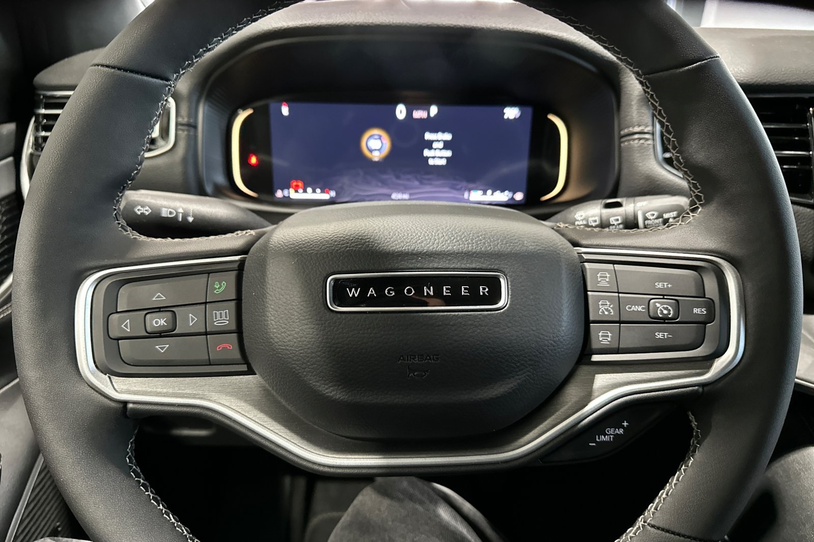 2025 Jeep Wagoneer Base photo 24