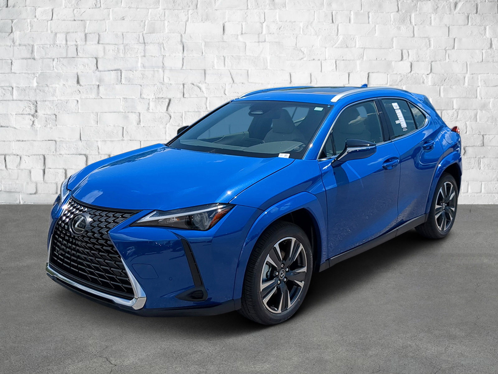 2025 Lexus UX Premium photo 8