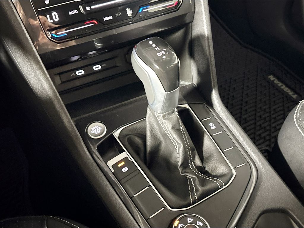 2024 Volkswagen Tiguan SE Wolfsburg Edition photo 14