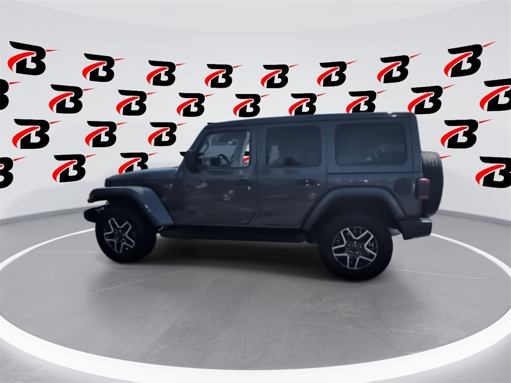 2025 Jeep Wrangler Sahara photo 5