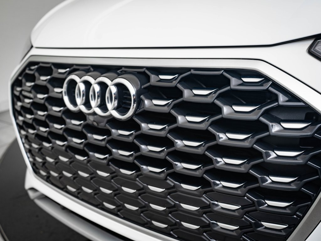 2023 Audi Q5 45 S line Premium photo 3
