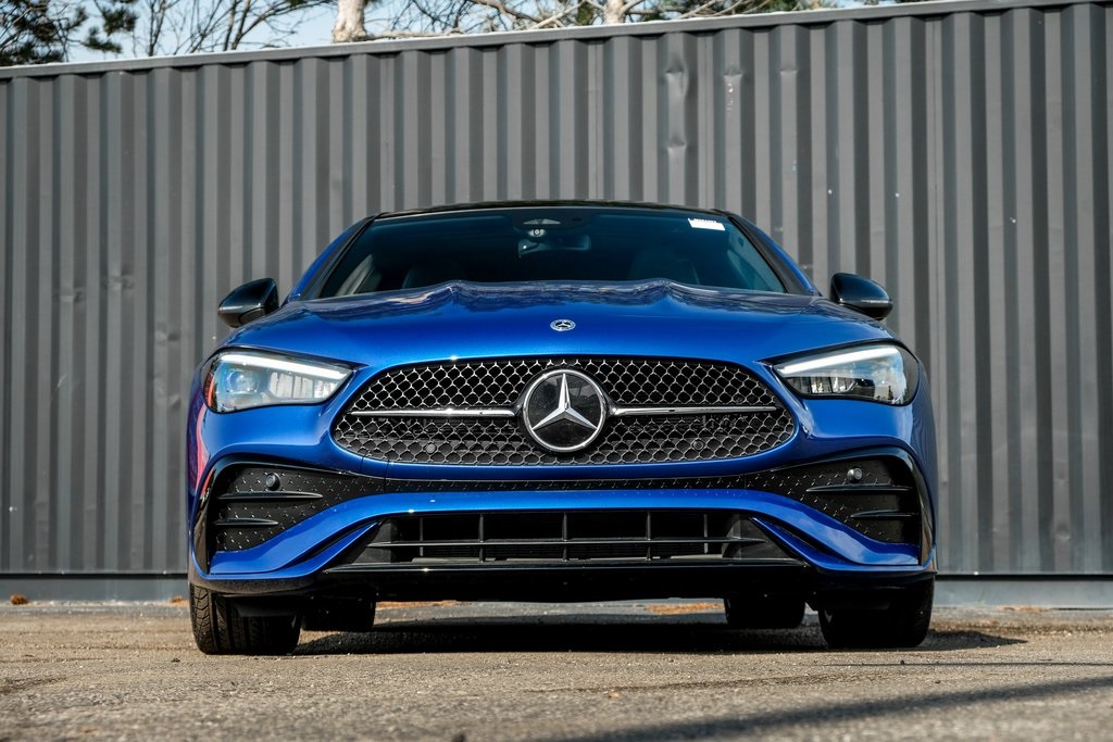 2025 Mercedes Benz CLE 450 4MATIC photo 5