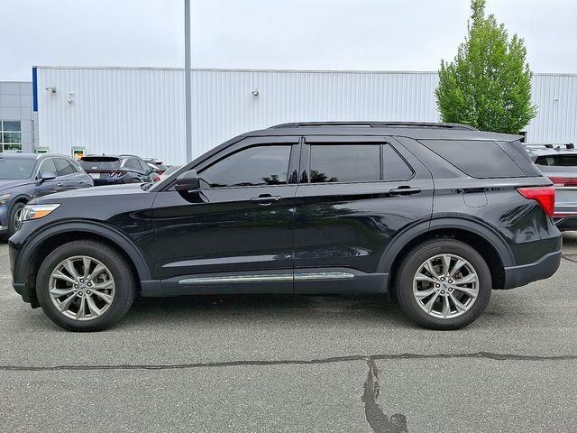 2023 Ford Explorer XLT photo 7