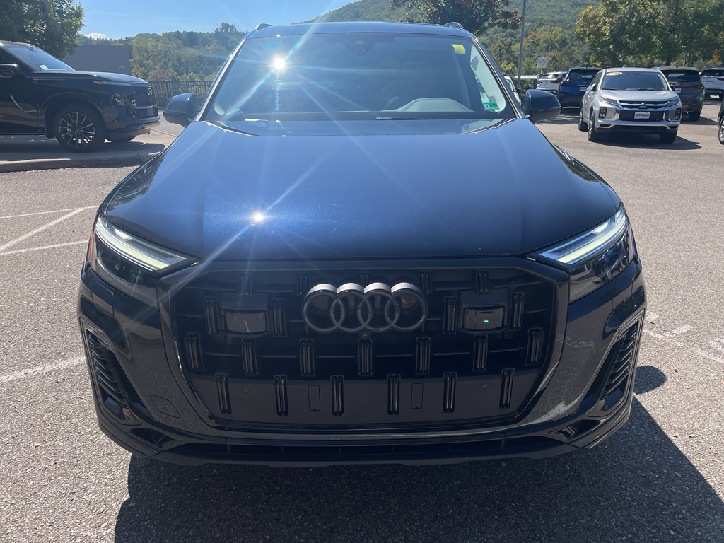 2025 Audi Q7 45 Premium Plus photo 7