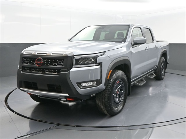 2026 Nissan Frontier PRO-4X's photo