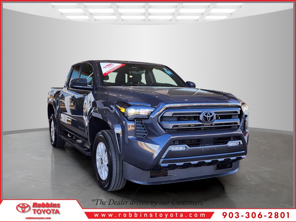 2024 Toyota Tacoma SR5's photo