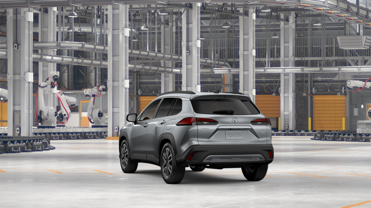 2026 Toyota Corolla Cross XLE photo 4