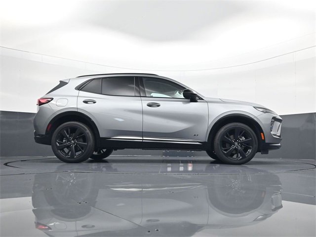 2025 Buick Envision Sport Touring photo 21