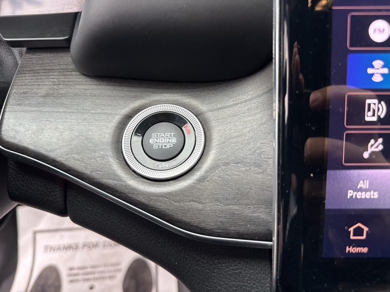 2021 Jeep Grand Cherokee Overland Sport photo 11