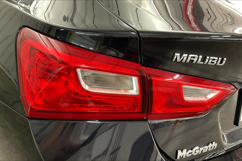 2023 Chevrolet Malibu 1LT photo 28