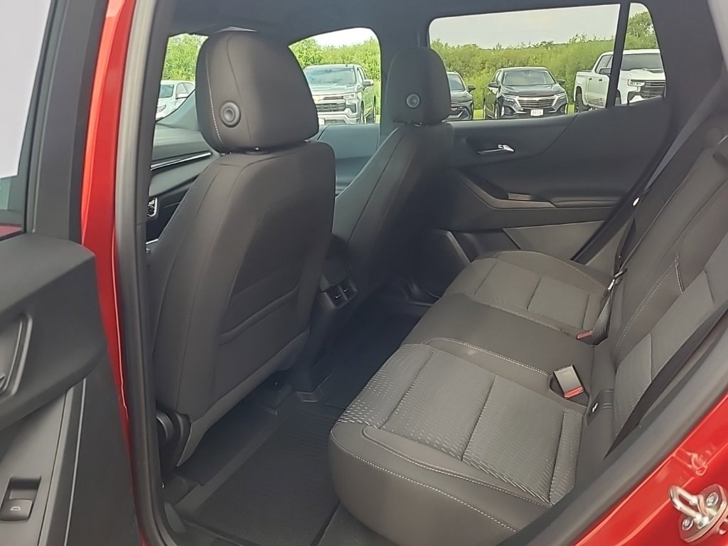 2026 Chevrolet Equinox LT photo 14