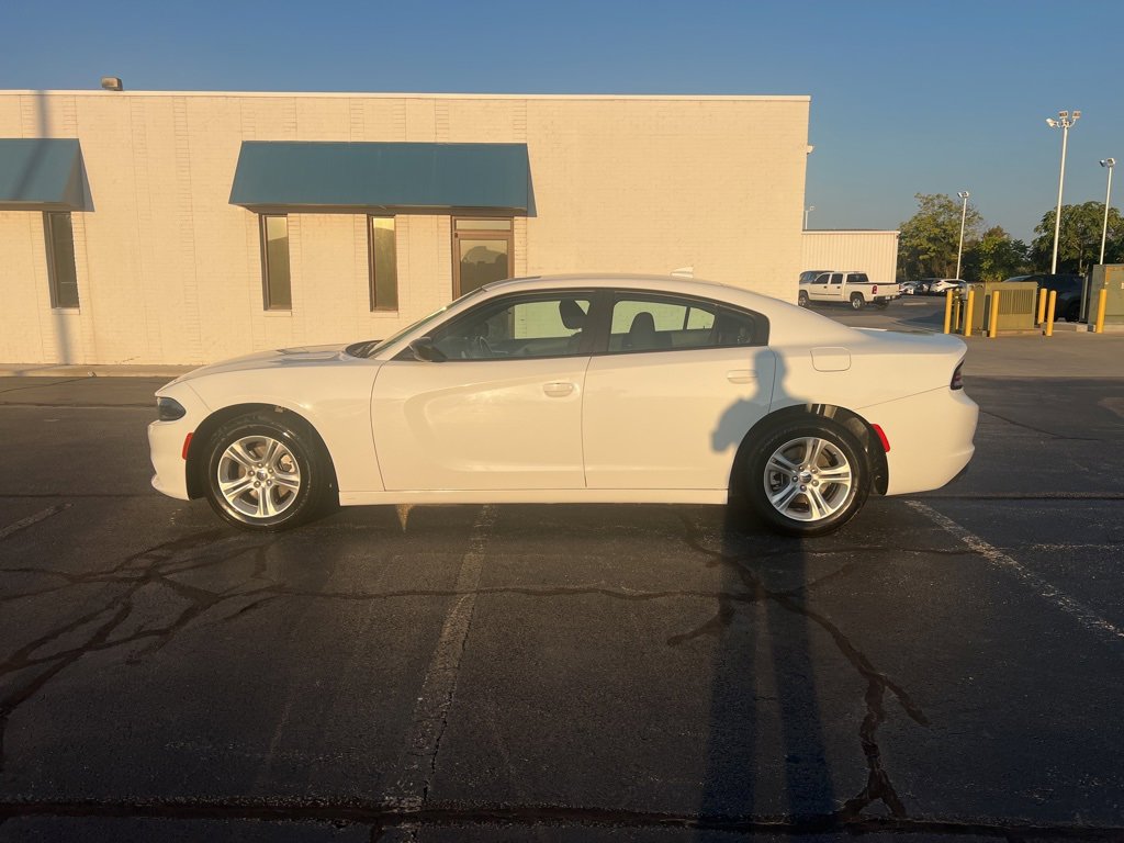 2023 Dodge Charger SXT photo 3