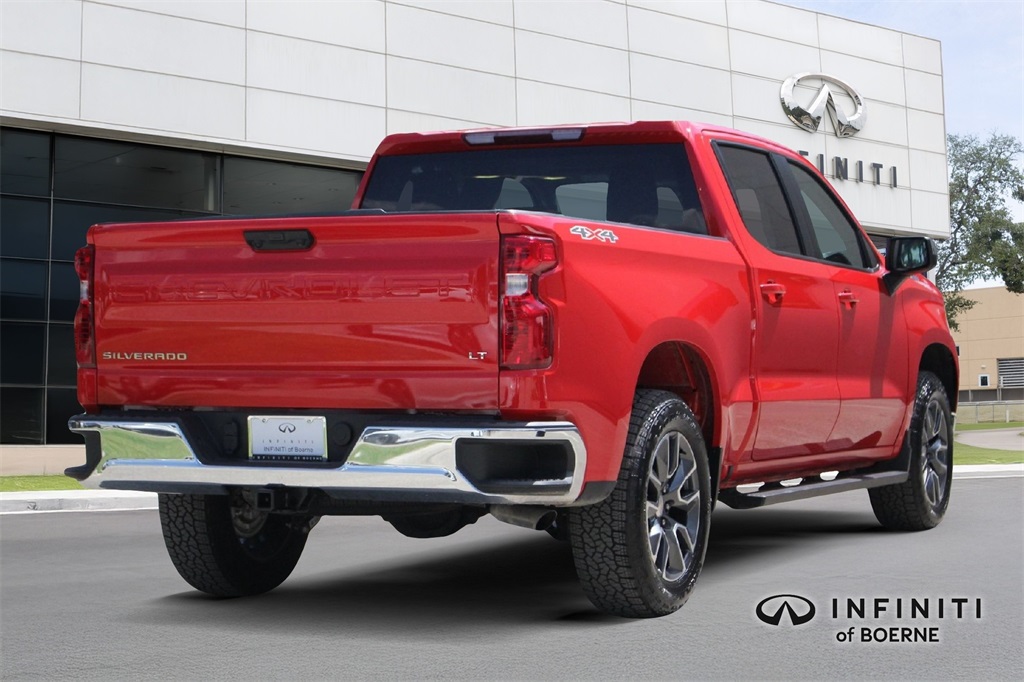 2022 Chevrolet Silverado 1500 LT photo 6