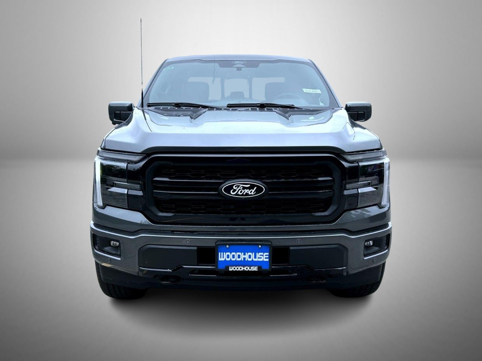 2025 Ford F-150 Lariat photo 2