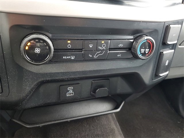 2022 Ford F-150 XLT photo 21