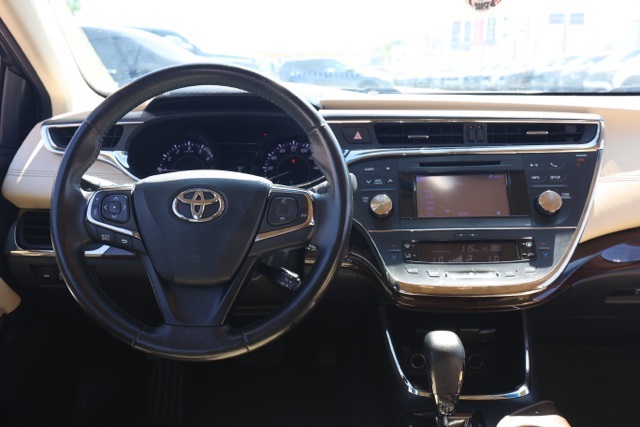 2013 Toyota Avalon XLE photo 20