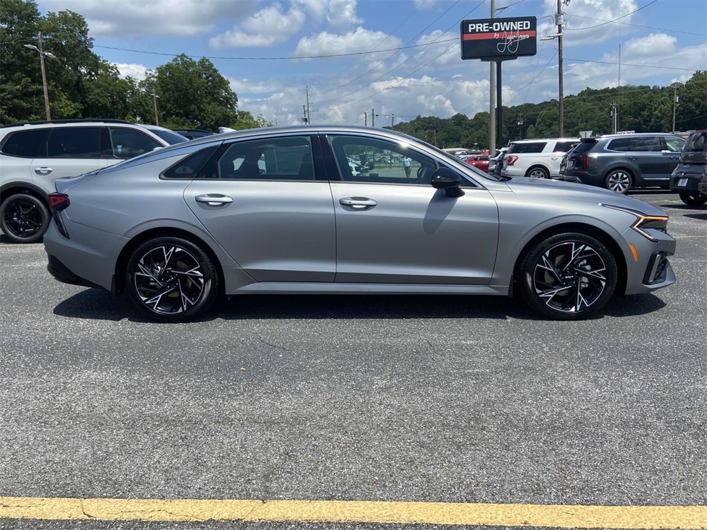 2025 Kia K5 GT-Line photo 2