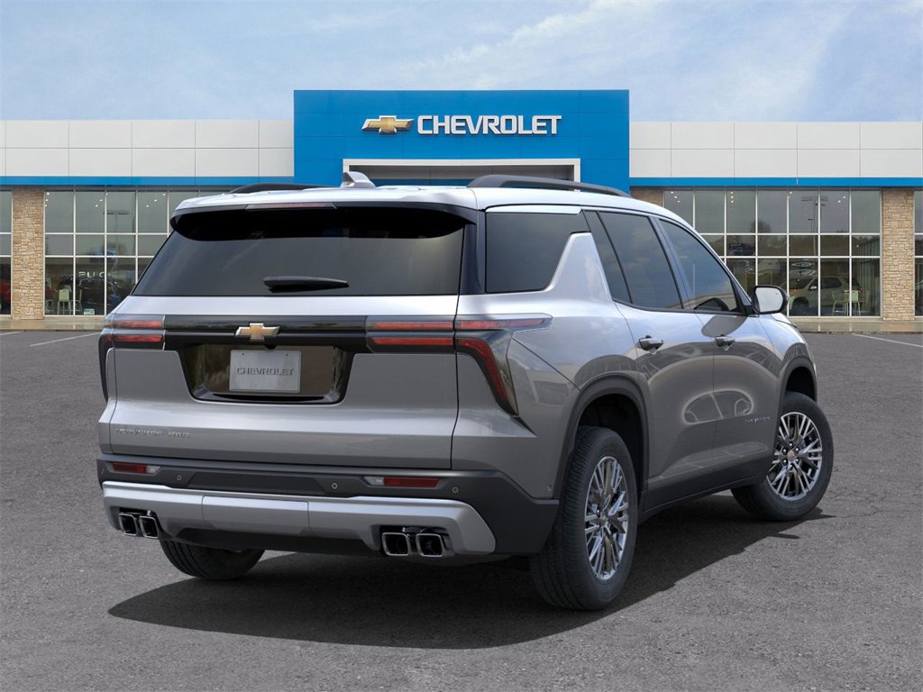 2025 Chevrolet Traverse photo 4