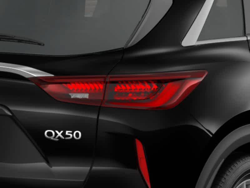 2025 Infiniti QX50 Luxe AWD photo 9