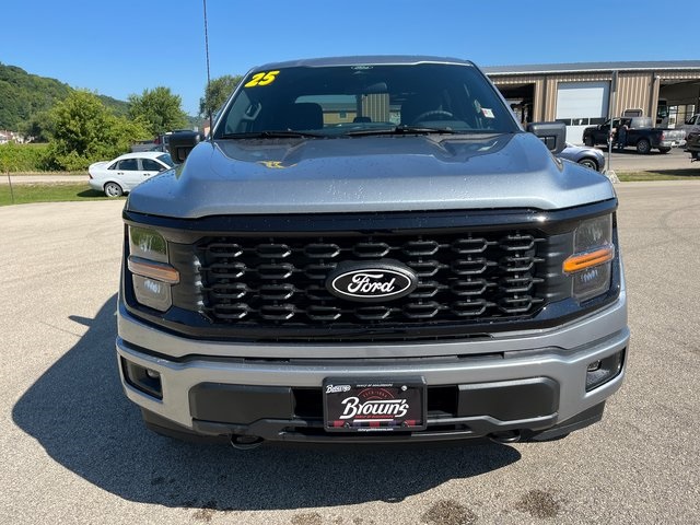 2025 Ford F-150 STX photo 2