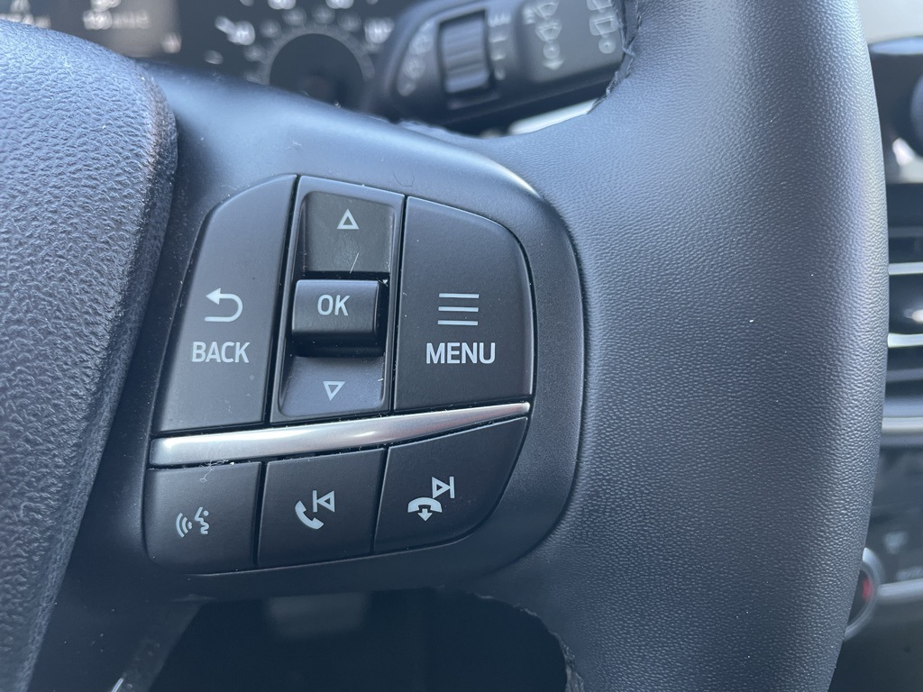 2022 Ford Escape SE photo 9