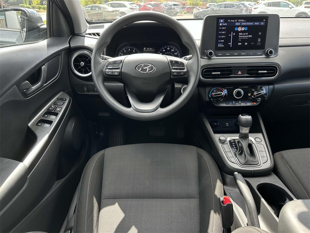 2022 Hyundai Kona SEL photo 16