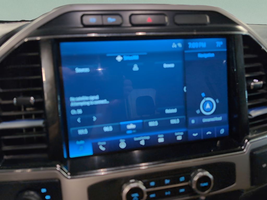2022 Ford F-250 Lariat photo 25