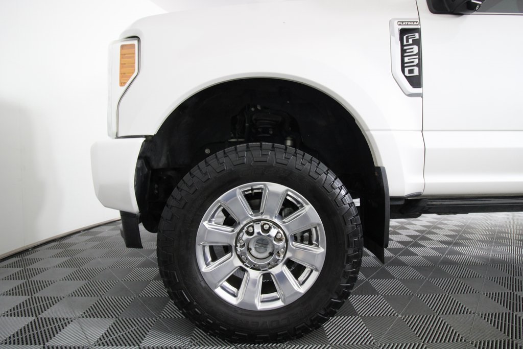 2017 Ford F-350 photo 10