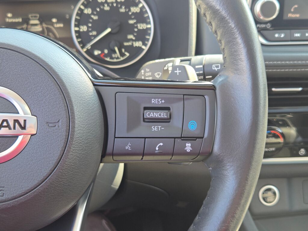 2021 Nissan Rogue SV photo 29