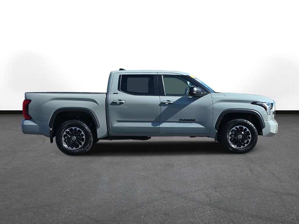 2024 Toyota Tundra SR5 TRD photo 4