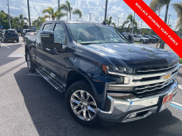 2020 Chevrolet Silverado 1500 LTZ photo 3