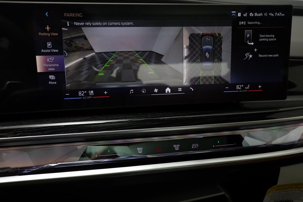 2026 Bmw 750e 750e xDrive photo 12