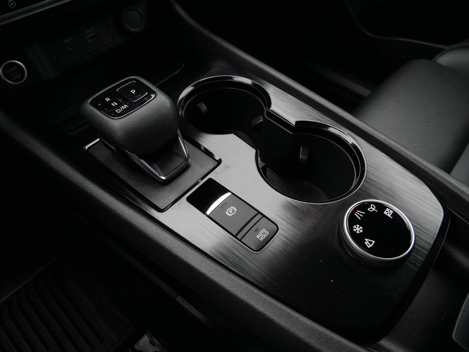 2023 Nissan Rogue SV photo 21