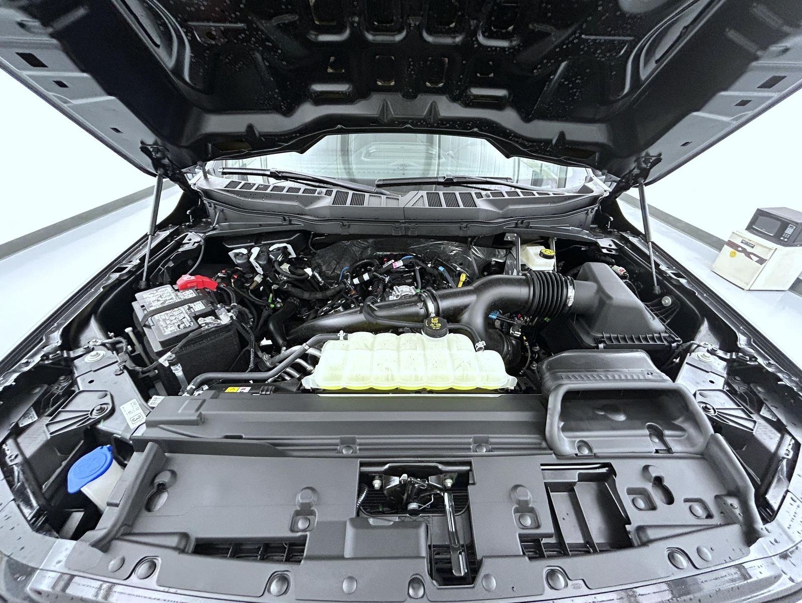 2025 Ford F-150 STX photo 23