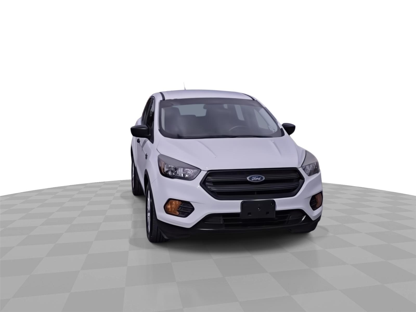 2018 Ford Escape S photo 2