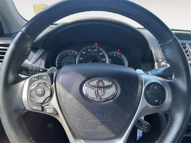 2014 Toyota Camry L photo 12
