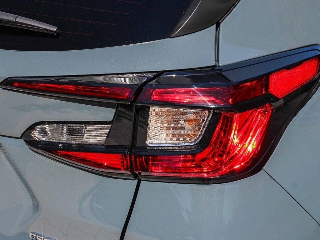 2025 Subaru Crosstrek Premium photo 7