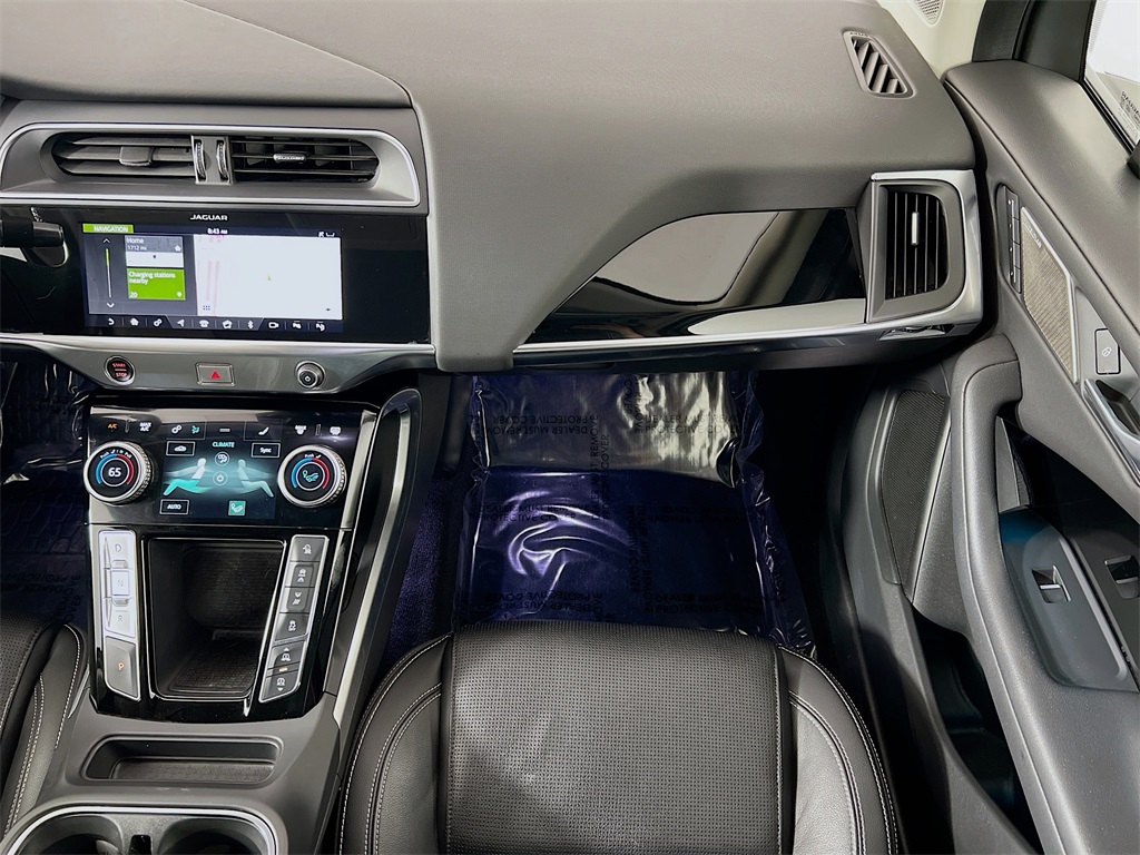 2020 Jaguar I-PACE S photo 25