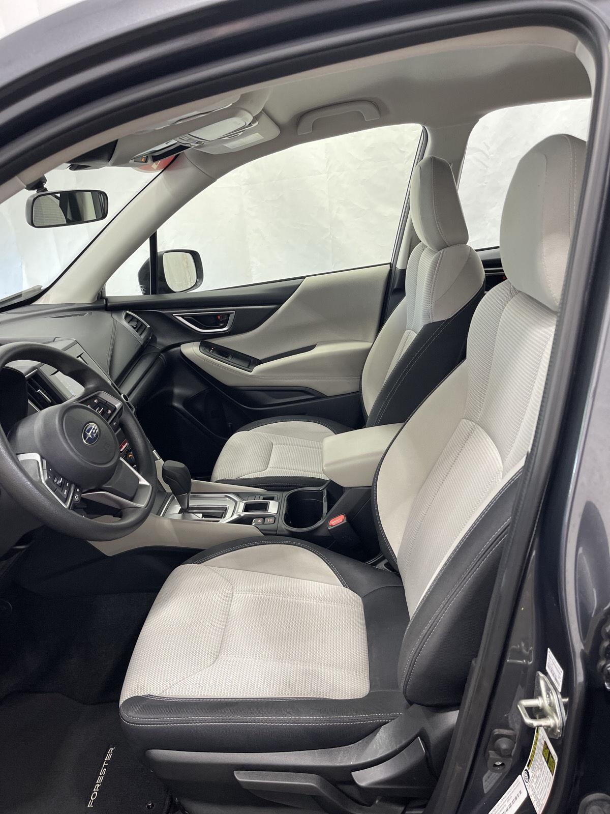2022 Subaru Forester Sport photo 7