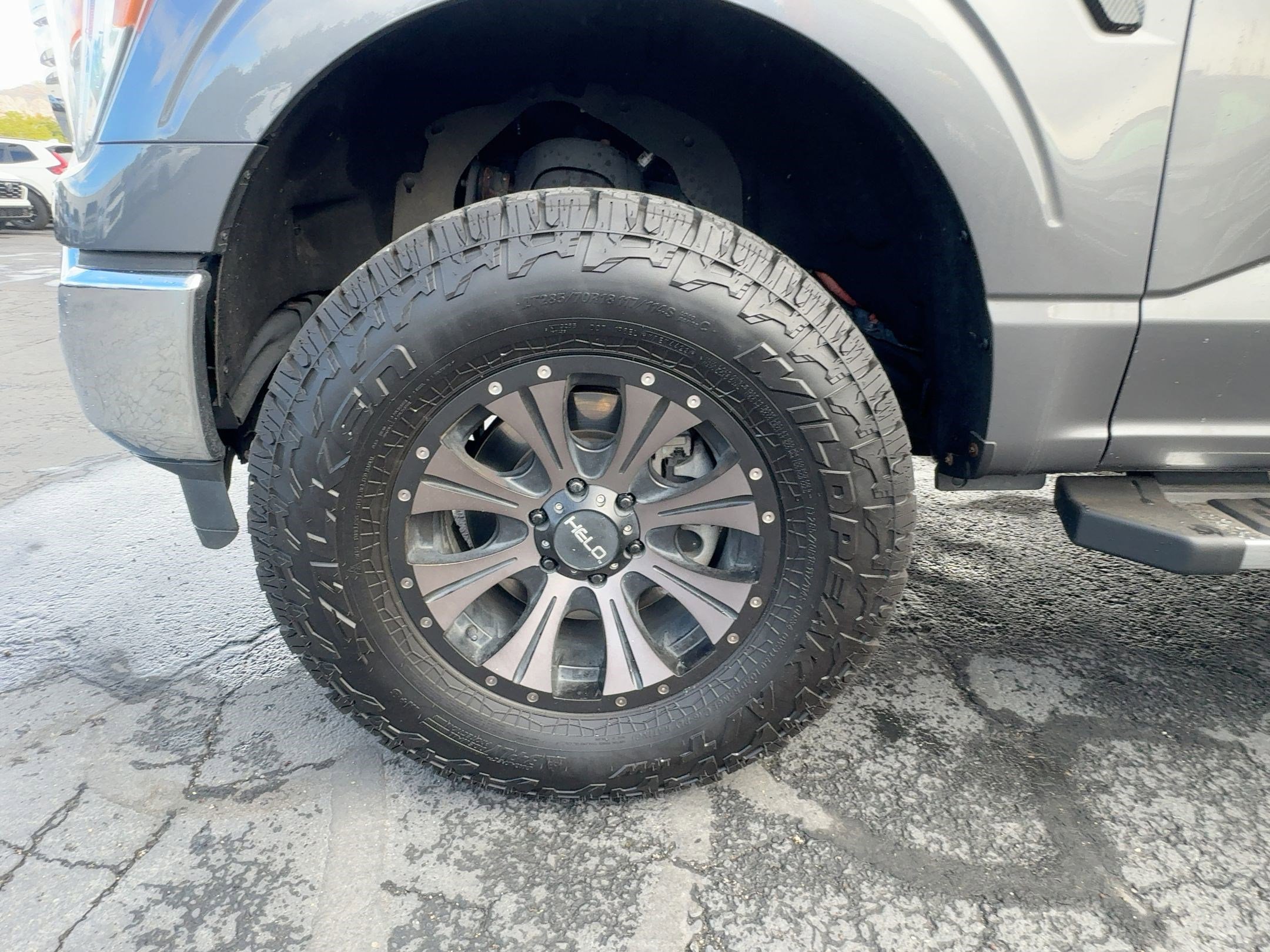 2021 Ford F-150 XLT photo 10