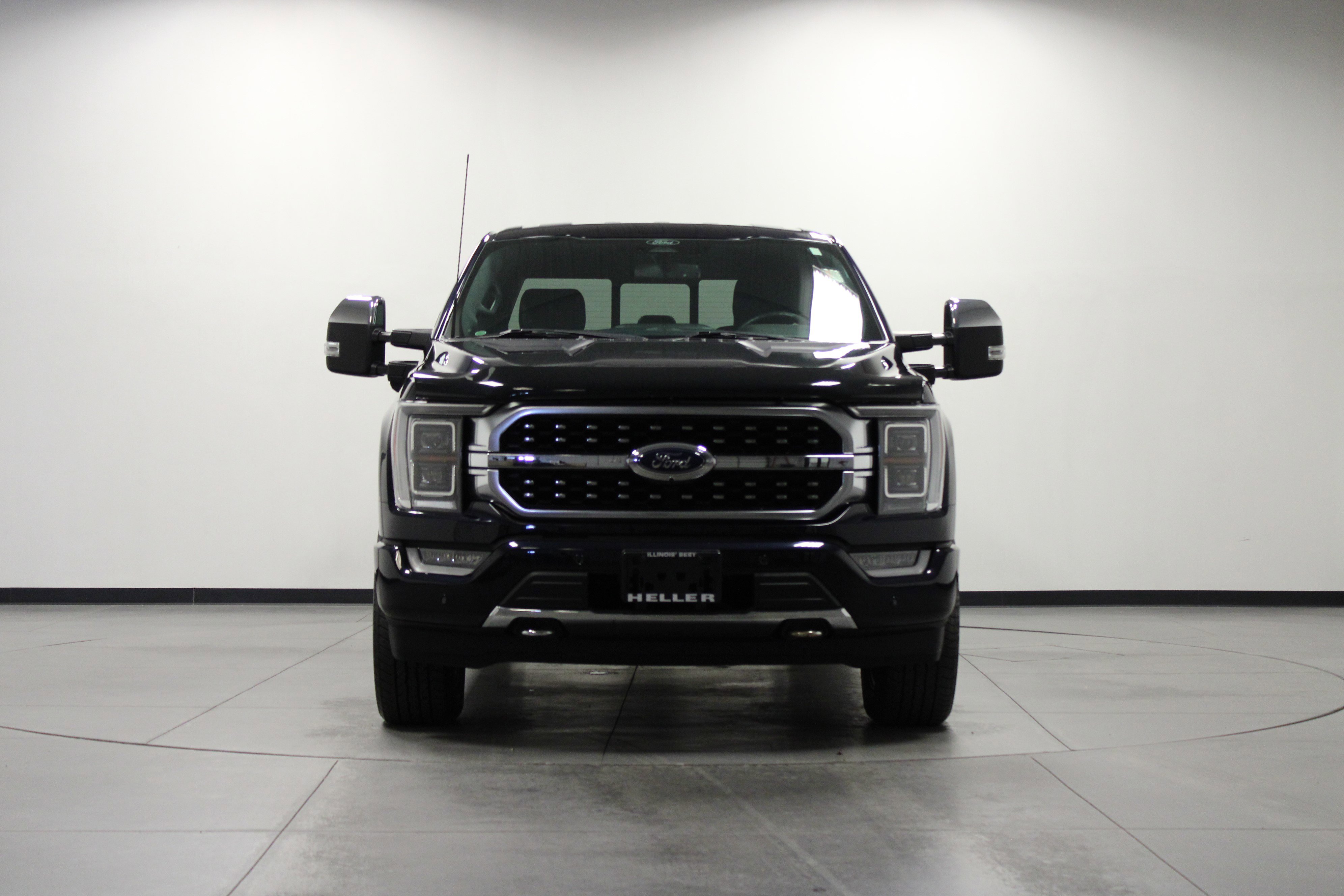 2022 Ford F-150 Platinum photo 8