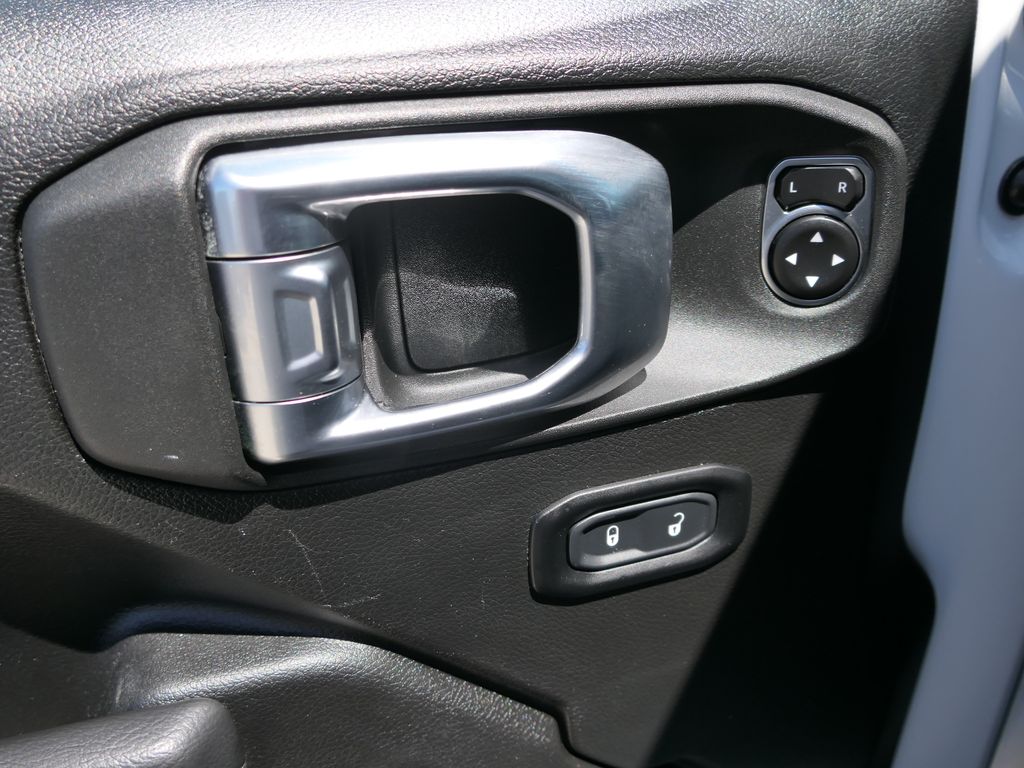 2023 Jeep Wrangler Sport S photo 10