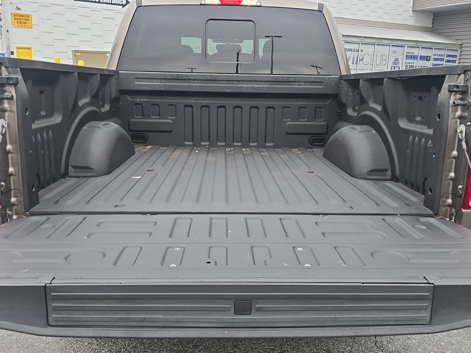 2019 Ford F-150 XLT photo 8