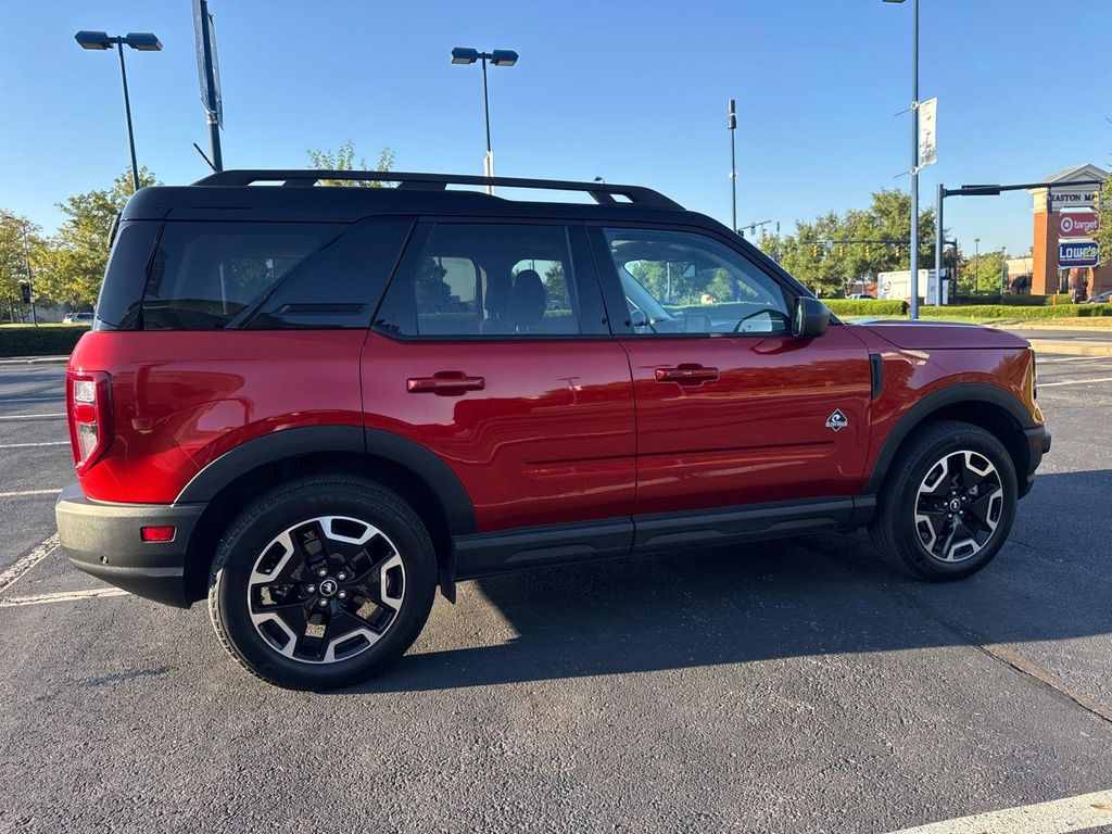 2024 Ford Bronco Sport Outer Banks photo 4